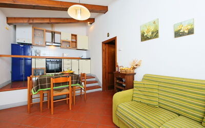 Accommodation:&nbsp;Simone 885.2