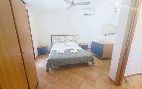 Villa del Mare: Interior Design, Flooring, Floor, Ceiling, Apartment, Shade, Chair, Light Fixture, Lamp, Houseplant
