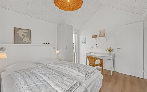 Ila - 350M from the Sea: Wood, Ceiling, Interior Design, Floor, Flooring, Bedroom, Furniture, Bed, Bed Frame, Bedding