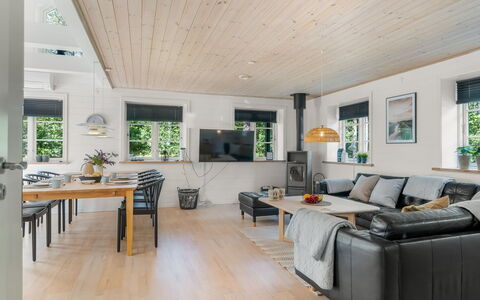Stanko - 300M from the Sea: Wood, Flooring, Ceiling, Interior Design, Wood Flooring, Home, Floor, Furniture, Hardwood, Living Room