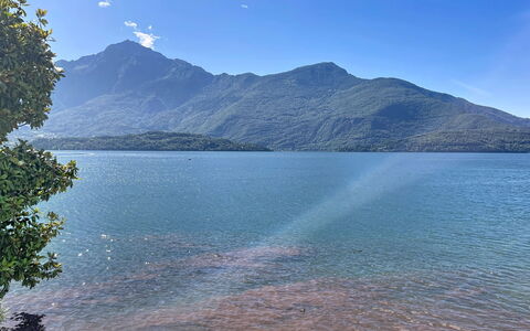 Cà Pendula: Mountain, Mountainous Landforms, Water Resources, Water, Body Of Water, Hill, Highland, Mountain Range, Coastal And Oceanic Landforms, Lake