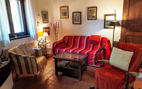 Cuculo: Furniture, Interior Design, Flooring, Floor, Wood, Couch, Room, Chair, Living Room, Table
