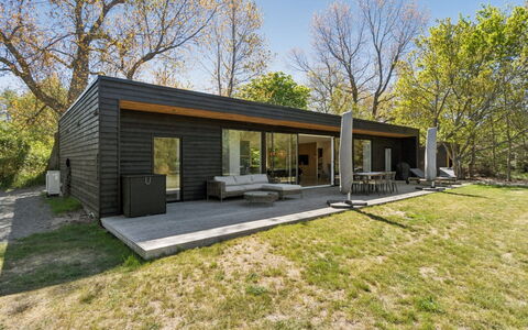 Eliene - 500M from the Sea: Wood, Home, Shade, Siding, Cottage, Garden Buildings, Estate, Garden, Landscaping, Yard