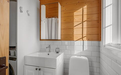 Taija - 200M to the Fjord: Wall, Flooring, Interior Design, Wood, Plumbing Fixture, Floor, Sink, Tap, Bathroom, Lighting