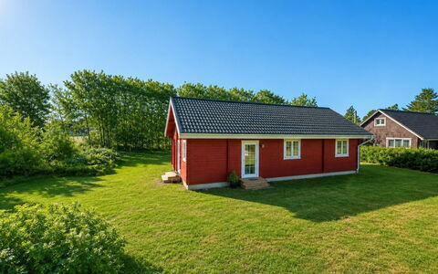 Taija - 200M to the Fjord: Grass, Roof, Cottage, Lawn, Garden Buildings, Shed, Farmhouse, Yard, Garden, Landscaping