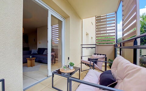L'Etoile du Sud: Furniture, Flooring, Interior Design, Floor, Apartment, Home, Chair, Balcony, Couch, Living Room