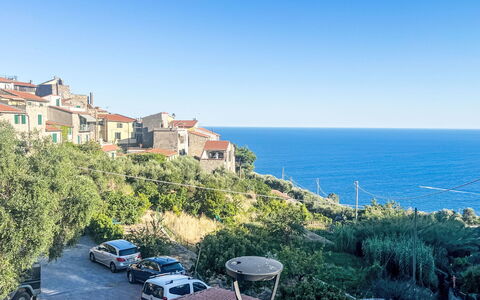 Ariel: Sky, Blue, Horizon, Summer, Residential Area, Town, Coast, Sea, Coastal And Oceanic Landforms, Ocean