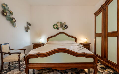 A Cà du Piero: Furniture, Interior Design, Bedroom, Bed, Flooring, Floor, Wood, Bed Sheet, Room, Bedding