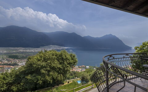 Ortigara Terrace View: Mountainous Landforms, Mountain, Hill, Highland, Mountain Range, Coastal And Oceanic Landforms, Hill Station, Cloud, Coast, Sea