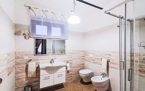 Archi 6: Flooring, Plumbing Fixture, Interior Design, Floor, Sink, Bathroom, Tap, Plumbing, Toilet, Home