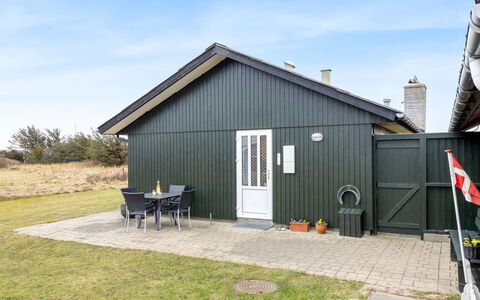 Sida - 400M from the Sea: Blue, Cottage, House, Home, Farmhouse, Estate, Siding