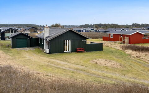 Sida - 400M from the Sea: Blue, Cottage, House, Home, Farmhouse, Estate, Siding