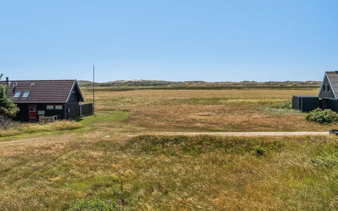 Toska - 800M from the Sea: Blue, Cottage, House, Home, Farmhouse, Estate, Siding