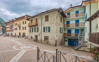 Accommodation:&nbsp;La Spada e la Fiamma 102.3