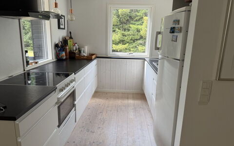 Lucian - from the Sea: Kitchen, Kitchen Appliance, Flooring, Wood, Major Appliance, Countertop, Floor, Cabinetry, Home Appliance, Wood Flooring