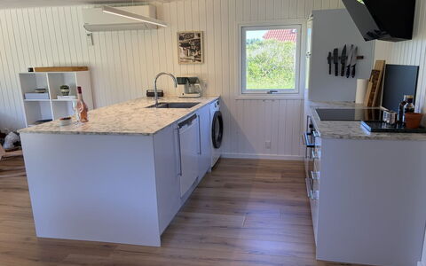 Goce - 300M from the Sea: Flooring, Wood, Floor, Wood Flooring, Kitchen Appliance, Major Appliance, Kitchen, Countertop, Home Appliance, Hardwood