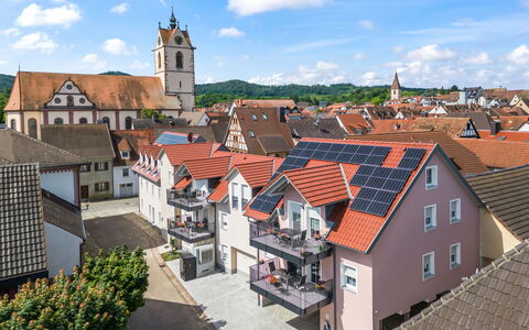 Endingen am Kaiserstuhl 100: Resort, Estate, Hacienda, Balcony, Resort Town, Swimming Pool, Hotel, Seaside Resort, Landscaping