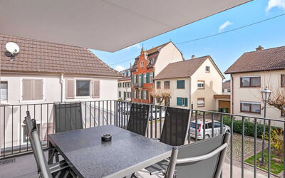 Accommodation:&nbsp;Fiona (S6) 100.6