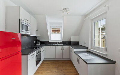 Accommodation:&nbsp;Laura (S7) 100.7
