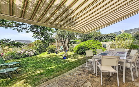 Maison Kercambre: Resort, Estate, Hacienda, Balcony, Resort Town, Swimming Pool, Hotel, Seaside Resort, Landscaping