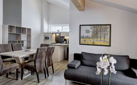 Saalbach-Hinterglemm 150: Furniture, Interior Design, Couch, Flooring, Ceiling, Wood, Room, Floor, Living Room, Apartment