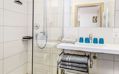 Accommodation:&nbsp;Lorivita 150.3