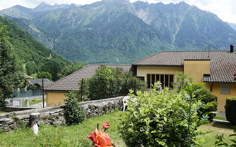 Casa Töira: Resort, Hotel, Resort Town