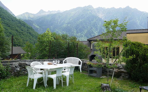 Casa Töira: Resort, Hotel, Resort Town