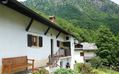Casa Töira
