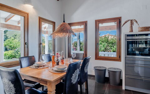 Villa la Calma: Resort, Hotel, Resort Town