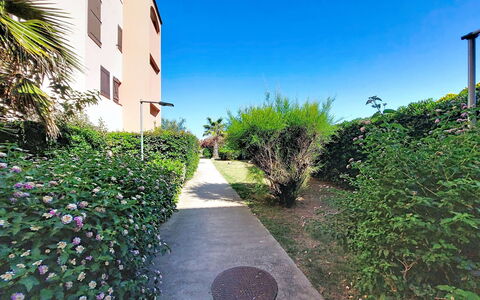 Le Tropique: Resort, Hotel, Resort Town