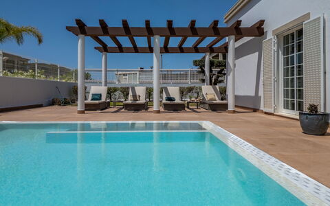 Villa Areias V6 Vip Properties: Resort, Hotel, Resort Town
