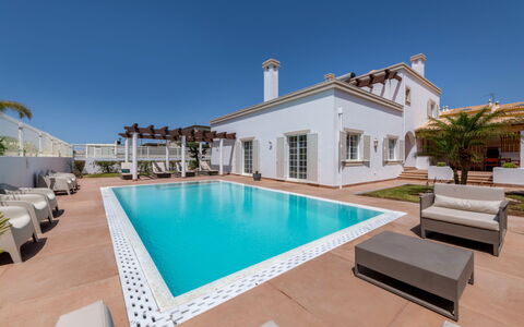 Villa Areias V6 Vip Properties: Resort, Hotel, Resort Town