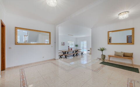 Villa Areias V6 Vip Properties: Resort, Hotel, Resort Town