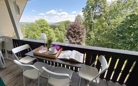 Auszeit für Körper und Seele: Furniture, Wood, Chair, Table, Outdoor Furniture, Outdoor Table, Kitchen & Dining Room Table, Shade, Porch, Balcony