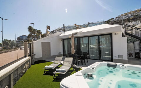 Sand, Sea and Love: Apartment, Hotel, Balcony, Resort, Penthouse Apartment, Swimming Pool, Villa