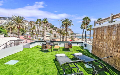 Sand, Sea and Love: Resort, Apartment, Eco Hotel, Hotel, Shade, Balcony, Villa, Tropics, Seaside Resort