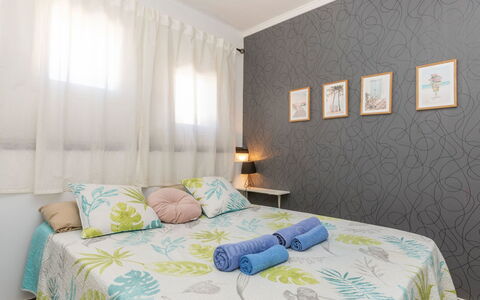 Marc Miami: Furniture, Interior Design, Bed, Bedroom, Bedding, Bed Sheet, Flooring, Floor, Linens, Room