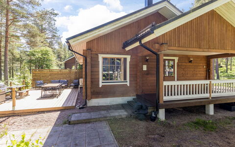 Lokki: Wood, House, Siding, Cottage, Home, Roof, Log Cabin, Porch, Garden Buildings, Hardwood