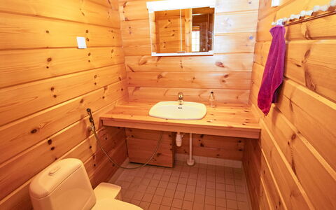 Tiira: Wood, Flooring, Plumbing Fixture, Floor, Wood Stain, Bathroom, Plumbing, Hardwood, Room, Plank