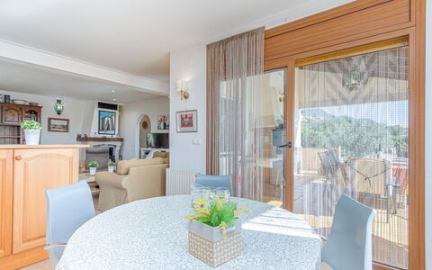 Mestral: Furniture, Interior Design, Flooring, Floor, Wood, Ceiling, Chair, Kitchen & Dining Room Table, Dining Room, Table