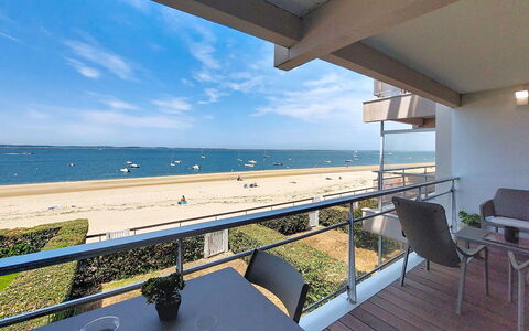Joigny: Sea, Coast, Ocean, Shore, Beach, Balcony, Bay