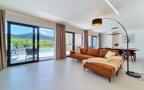 Sunce: Flooring, Interior Design, Floor, Wood, Furniture, Ceiling, Lighting, Couch, Living Room, Light Fixture