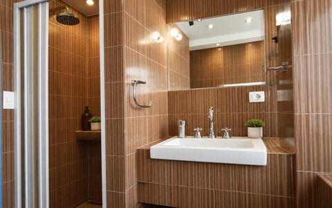 La Casa di Luigi: Bathroom, Interior Design, Plumbing Fixture, Wall, Flooring, Floor, Tap, Sink, Plumbing, Tile