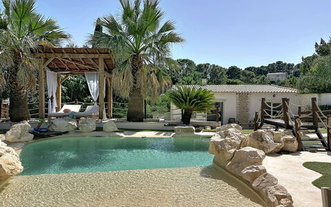 Villa le Lagon: Wood, Furniture, Chair, Sea, Apartment, Balcony, Ocean, Shade, Outdoor Furniture, Wood Stain