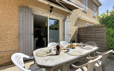 Mas des Vignes - la Pimprenelle: Wood, Furniture, Chair, Sea, Apartment, Balcony, Ocean, Shade, Outdoor Furniture, Wood Stain