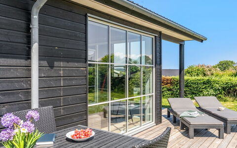 Väinö - 300M from the Sea: Wood, Door, Hardwood, Siding, Deck, Wood Stain, Plank, Porch, Home Door, Chair