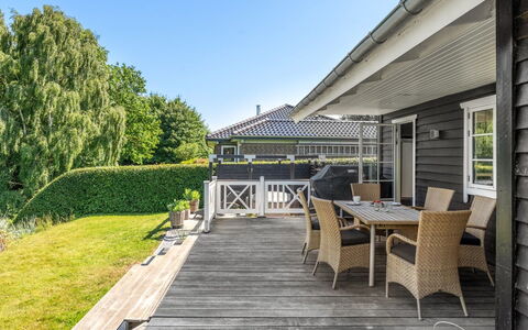 Leea - 100M from the Sea: Wood, Porch, Roof, Home, House, Cottage, Deck, Shade, Siding, Estate
