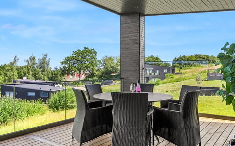 Sedine - 500M from the Sea: Grass, Home, Land Lot, Garden, Groundcover, Door, Siding, Farmhouse, Garden Buildings