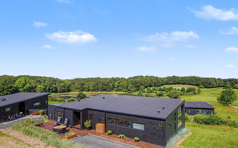 Sedine - 500M from the Sea: Land Lot, Estate, Cottage, Garden, Landscaping, Driveway, Farmhouse, Yard, Garden Buildings, Meteorological Phenomenon